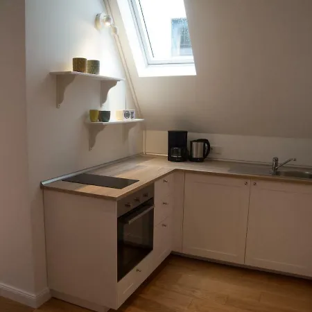 Schoenes Zentral * Brême